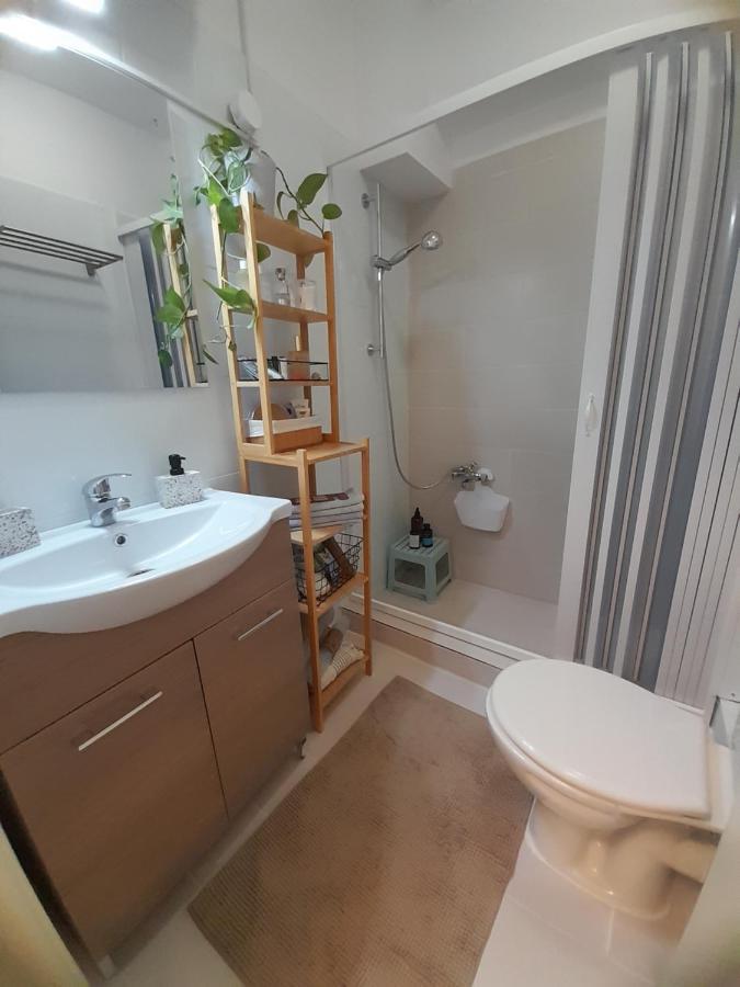 Aura Garden Apartment Faraí Buitenkant foto