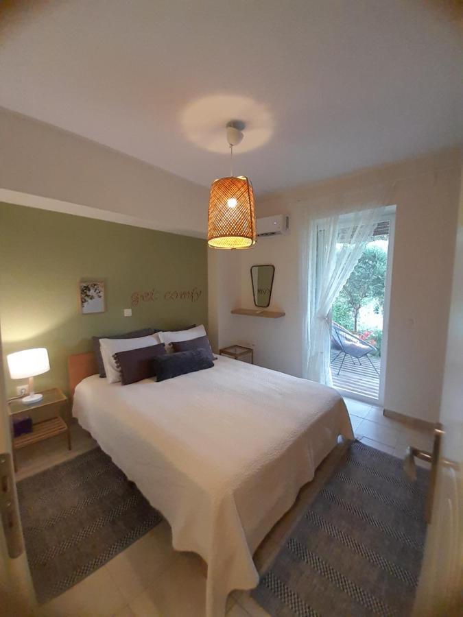 Aura Garden Apartment Faraí Buitenkant foto